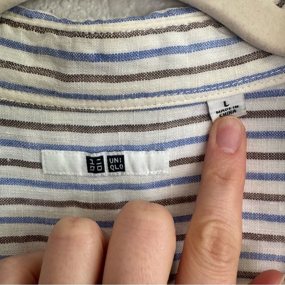 Uniqlo Shirt Men's Large Button Up 100% Linen Blue Long Sleeve Striped Boho - Picture 3 of 10